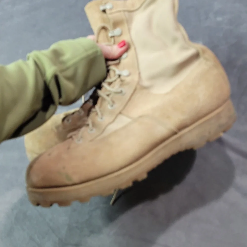 Belleville Mens‎ Tan Suede Canvas Combat Boots Vibram Sole Size 10R